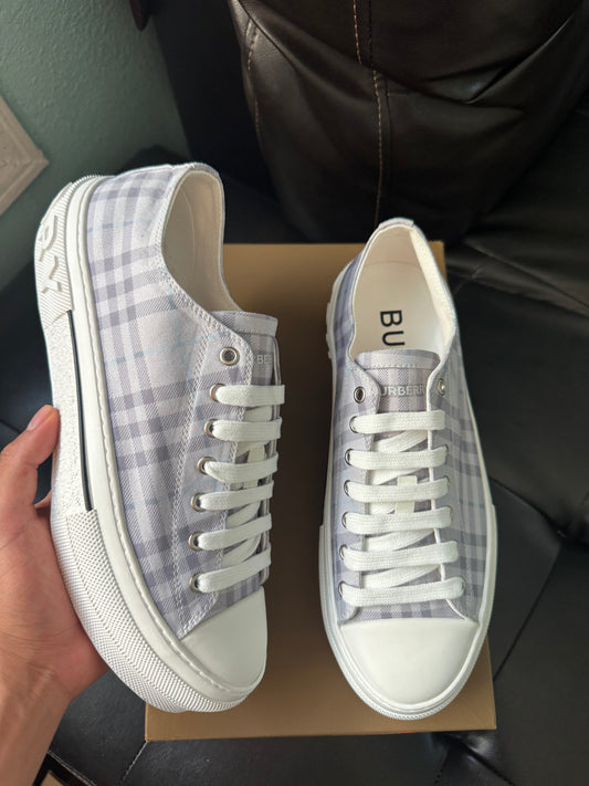 grey berry shoes